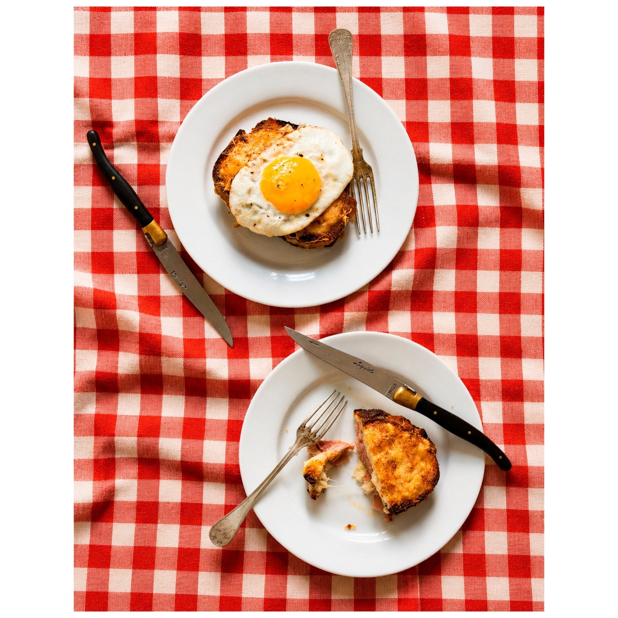 "Delicious" - Reusable Peel-and-Stick Poster - Pasquín